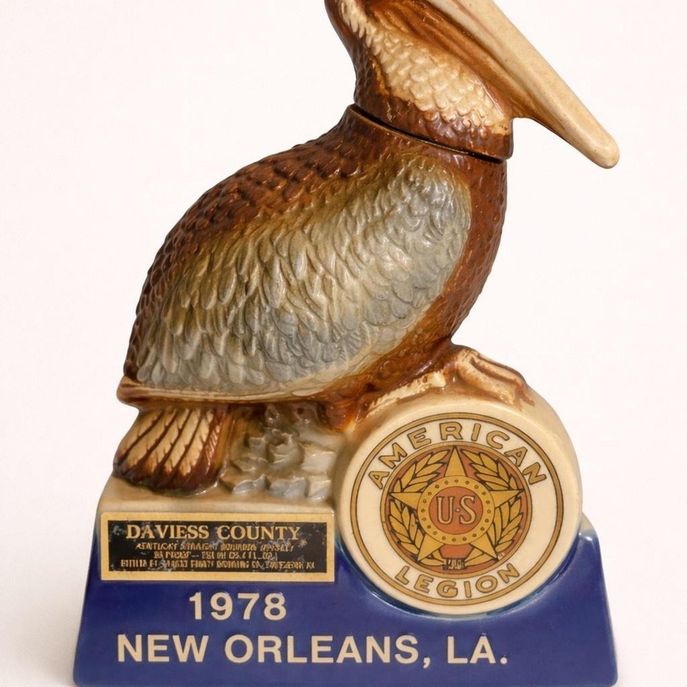 Vintage American Legion 1978 New Orleans, LA. Pelican liquor Bottle